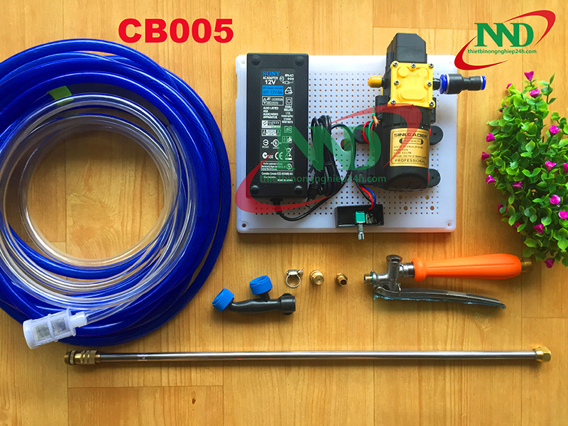 cb005